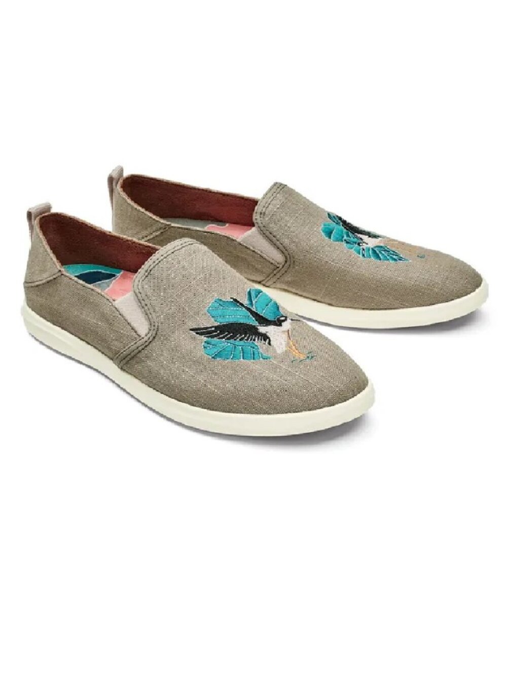 OluKai Women's Hale'iwa Pa'i Vegan Slip On Shoes Size 6.5